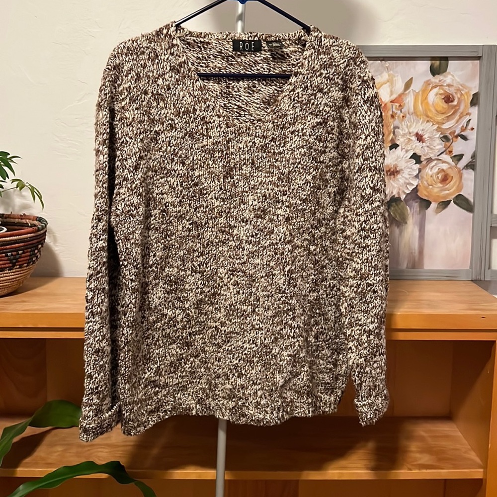 Roe, extra large knitted sweater